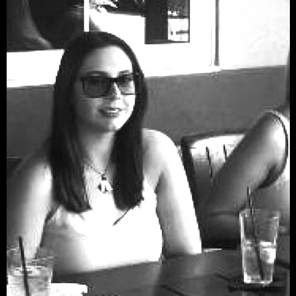 Meet your Posher, Britt - Picture 1 of 1